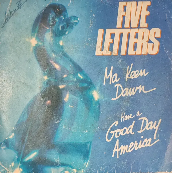 Un joyau du early reggae et du rocksteady. Ce morceau est un précurseur avec son flow parlé/rappé, posant les bases de ce qui deviendra le toast jamaïcain puis le hip-hop.